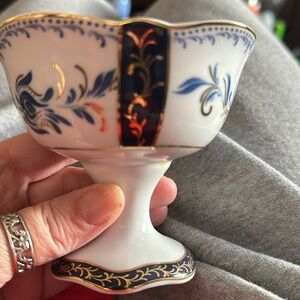 Small ceramic bowls total of 3